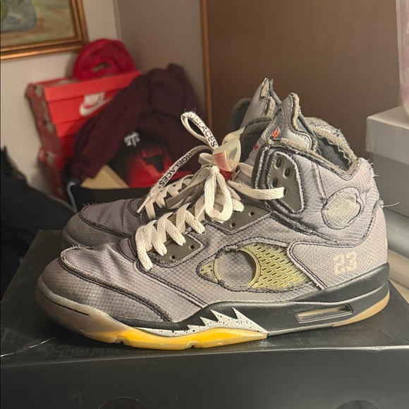 Jordan 5 off white